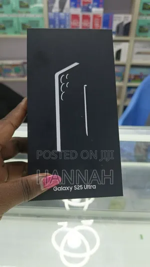 New Samsung Galaxy S25 Ultra 256 GB