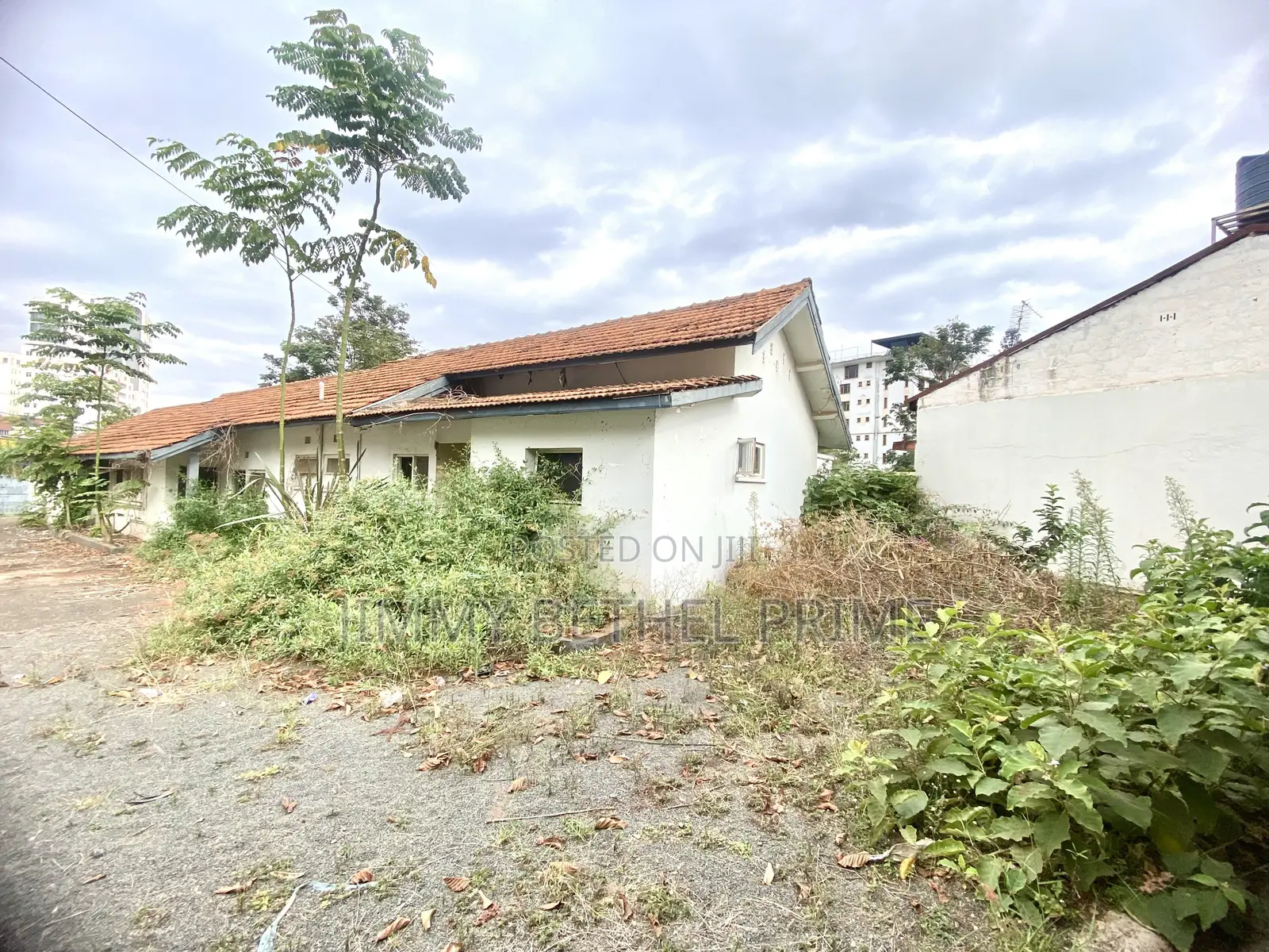 Prime 0.5Acres for Sale
