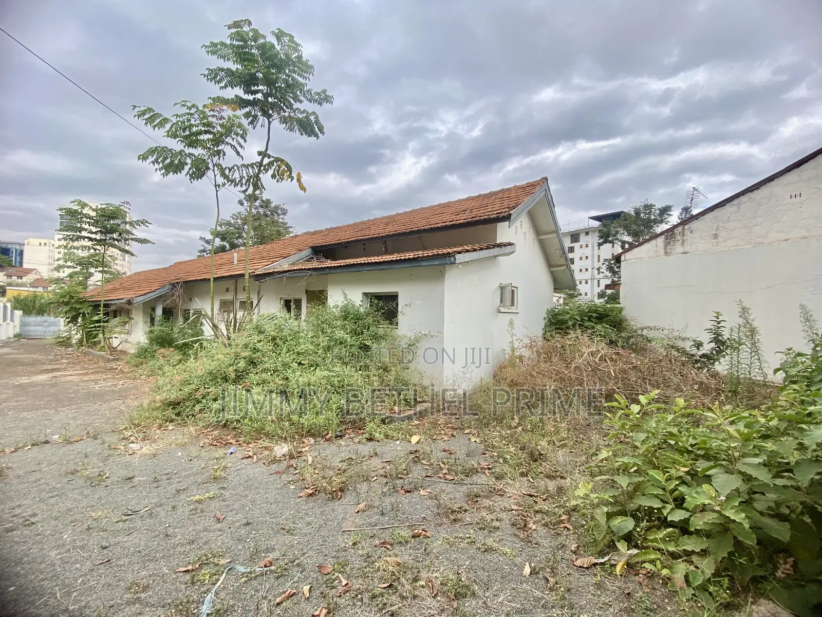 Prime 0.5Acres for Sale