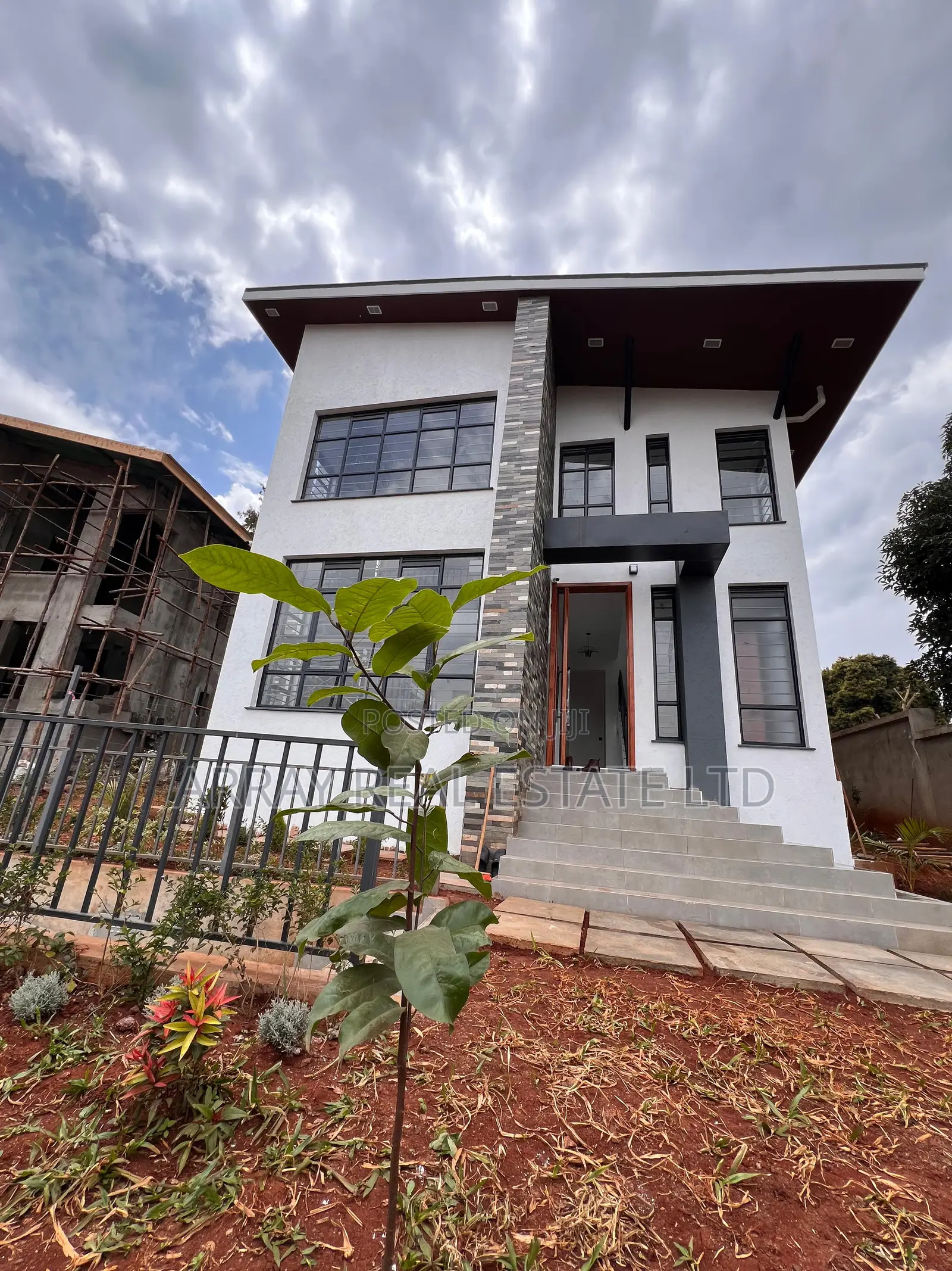 4bdrm Maisonette in 4,5,6 Bedrooms, Muthiga for sale