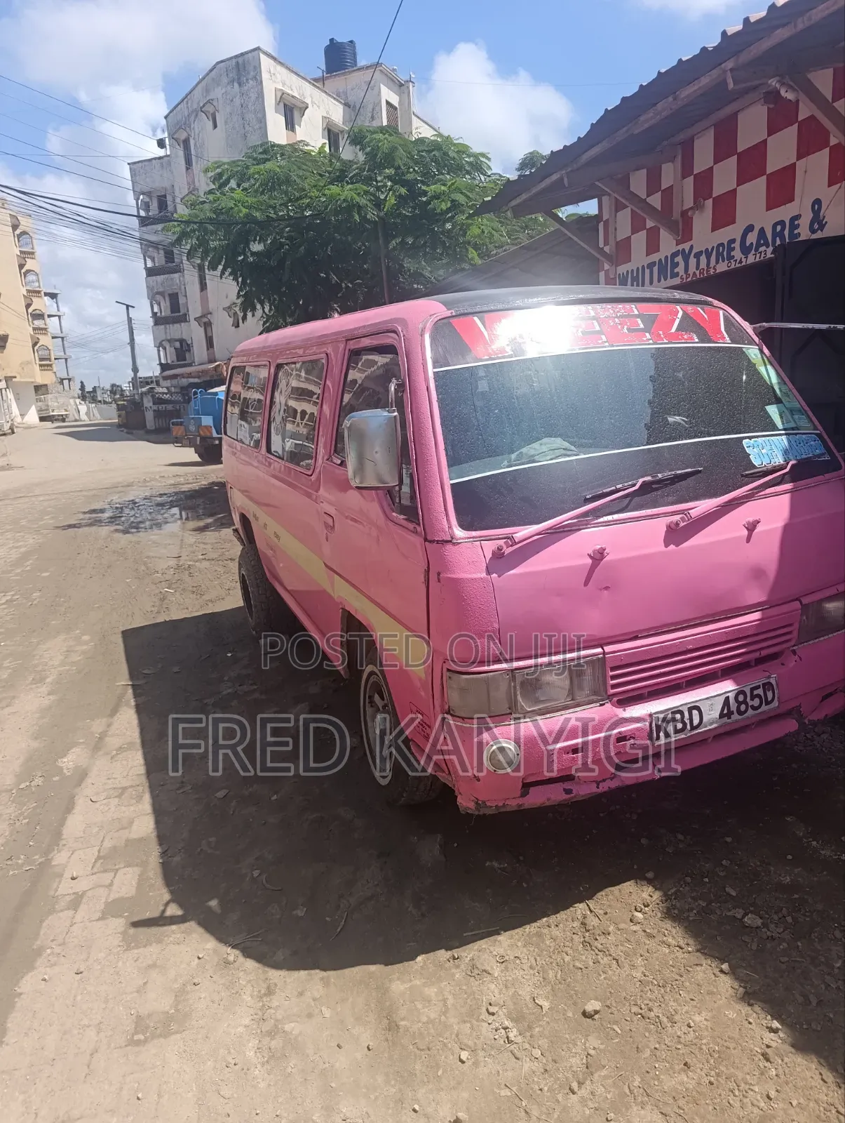 Nissan Caravan for Sale