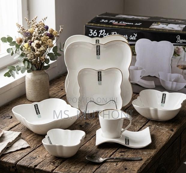 Butterfly Wing Luxurious Porcelain Dinnerware (36 PCs ( - main view