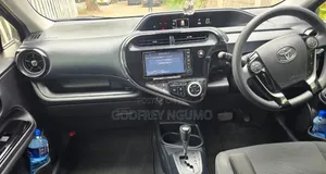 Toyota Aqua 2018 Black