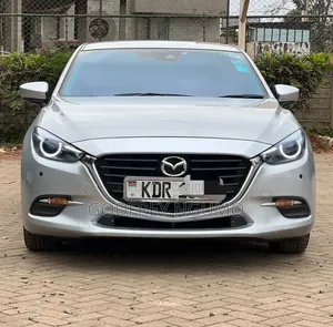 Mazda Axela 2018 Silver