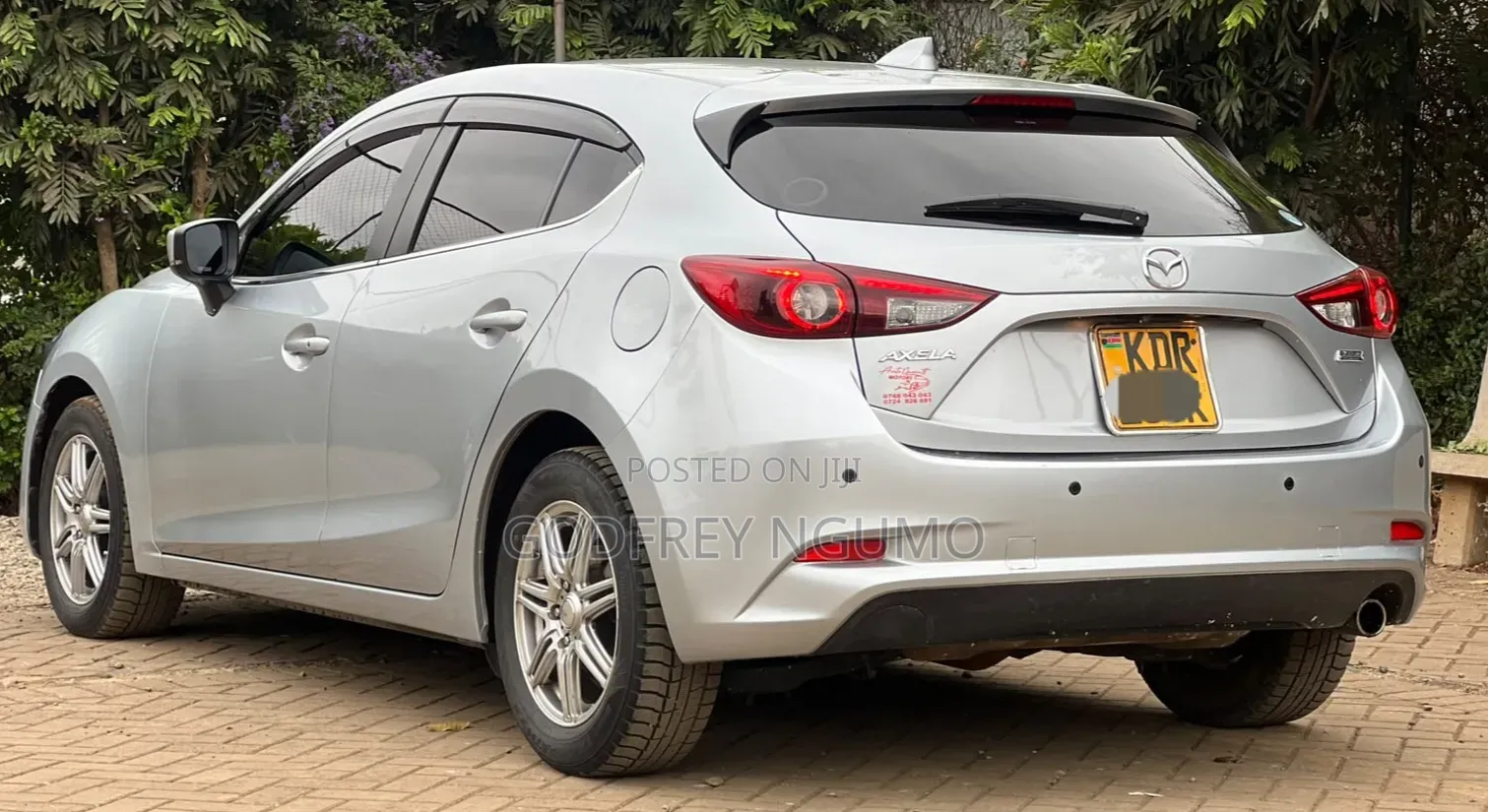 Mazda Axela 2018 Silver