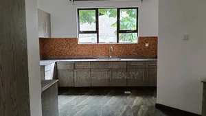 3bdrm Apartment in Kileleshwa for rent