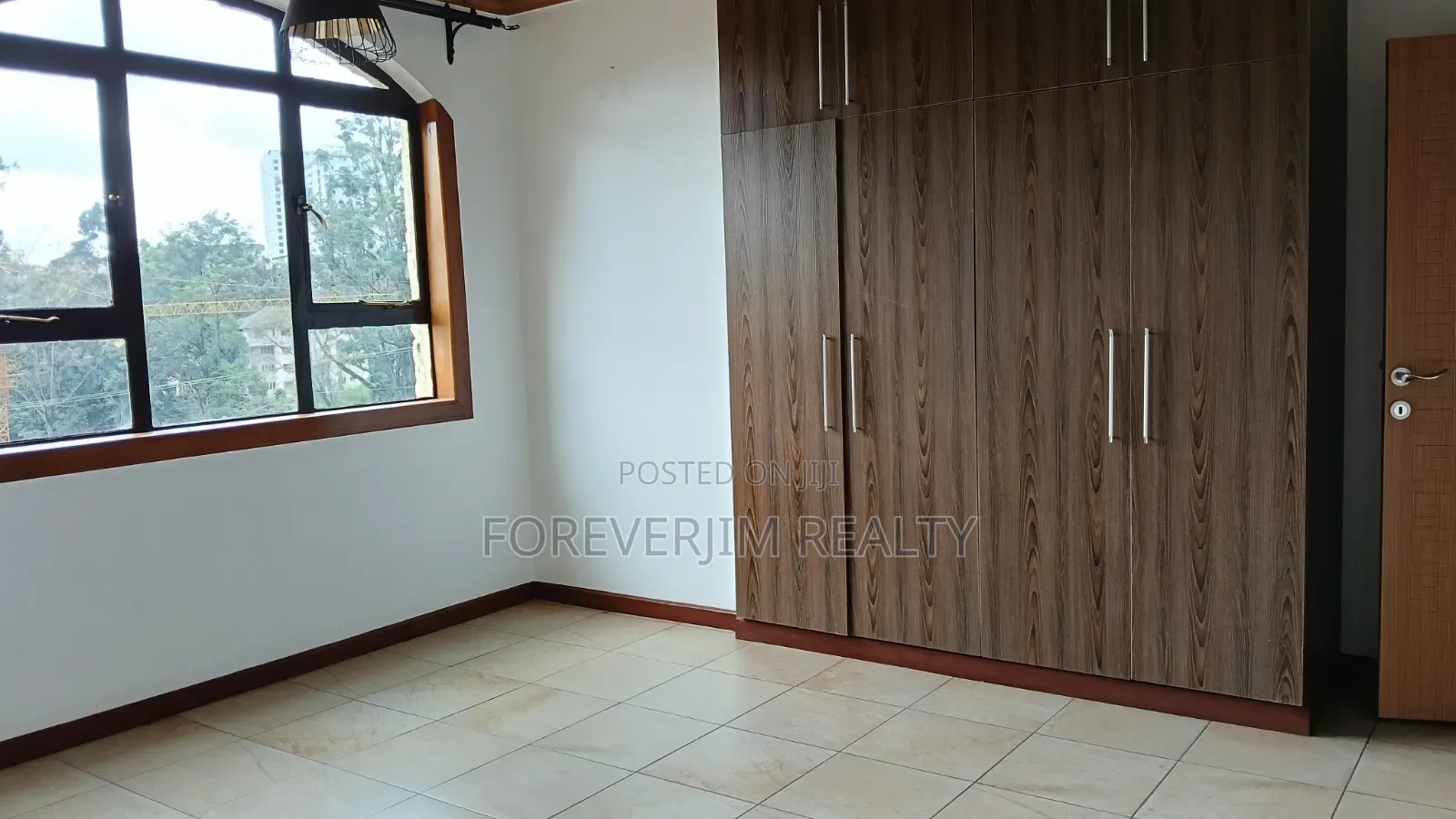3bdrm Apartment in Kileleshwa for rent