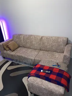 4 Seater Couch