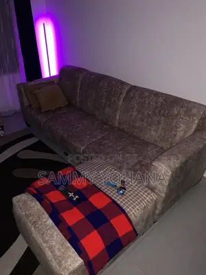 4 Seater Couch