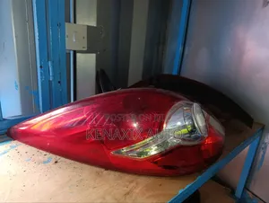 Tiida Hatchback Taillight