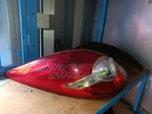 Tiida Hatchback Taillight