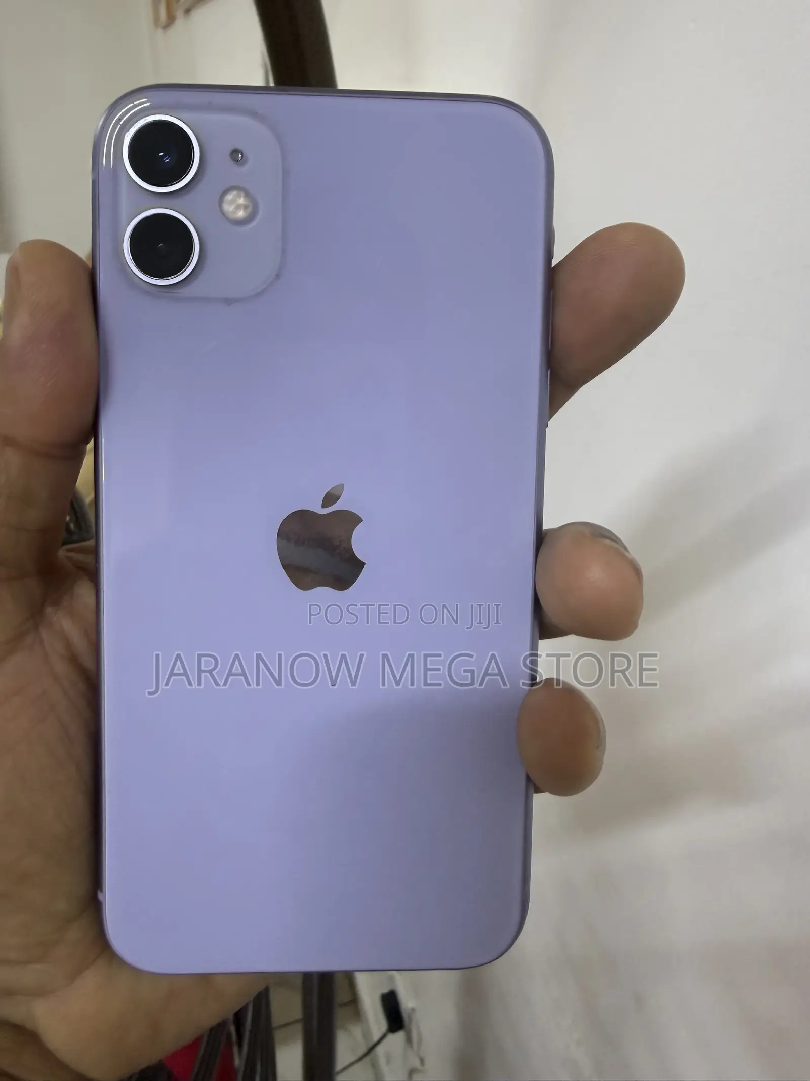 Apple iPhone 11 64 GB Purple