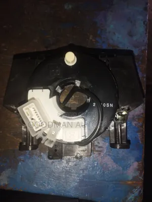 R8 Nissan Tiida Spiral Cable