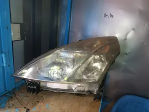 Teana J32 Non-Xenon Headlight