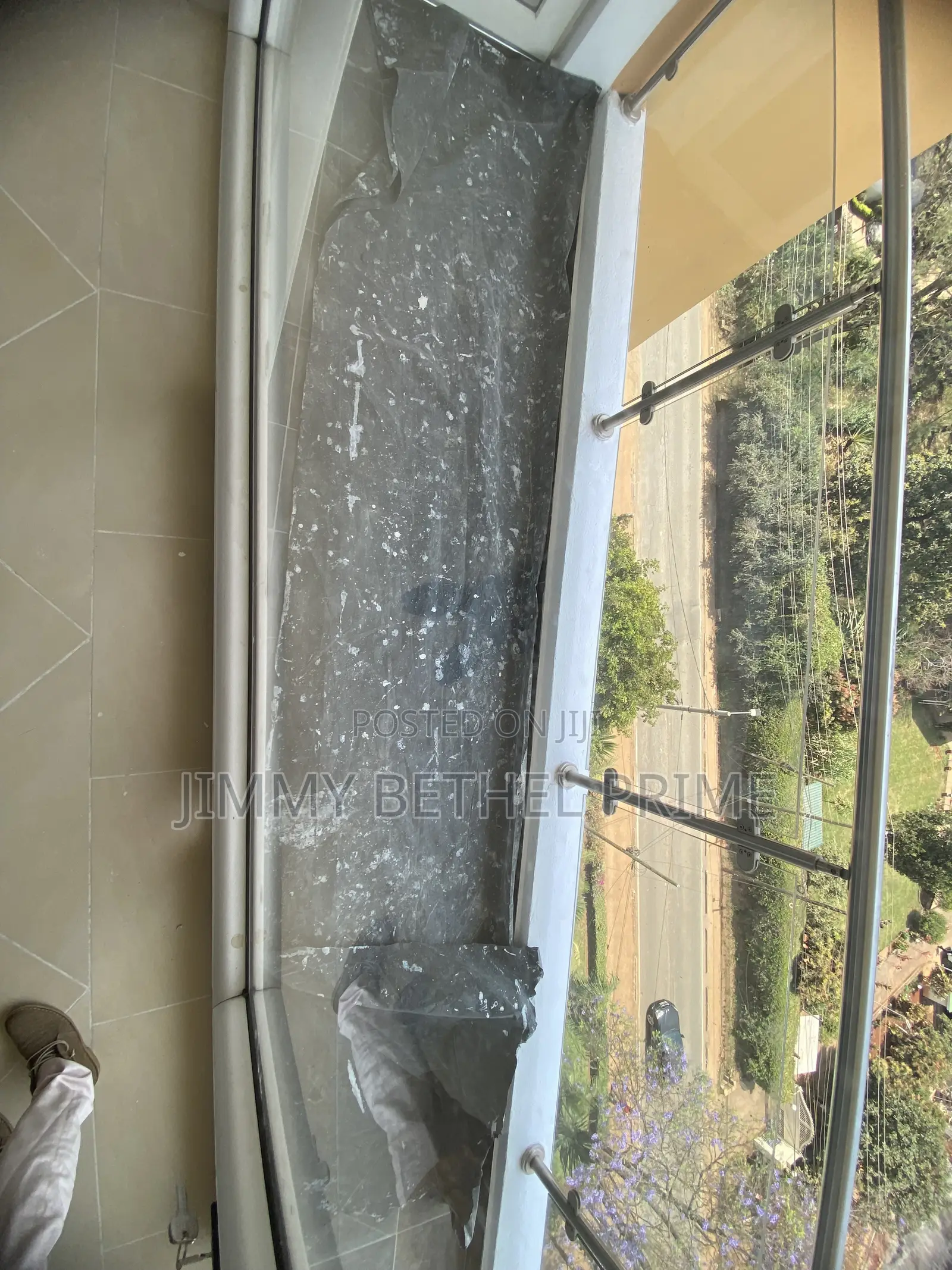 3bdrm Apartment in Raphta Road Area for rent