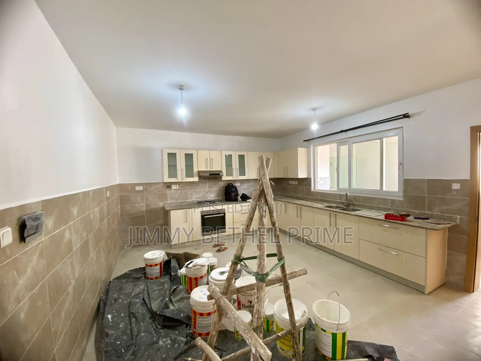 3bdrm Apartment in Raphta Road Area for rent