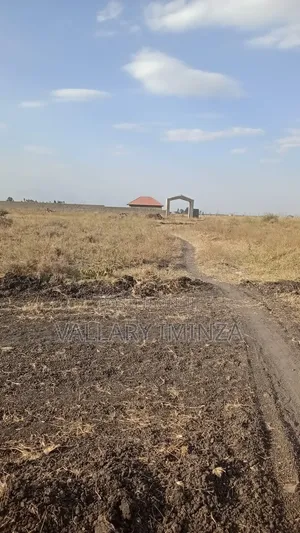 Isinya Plots for Sale