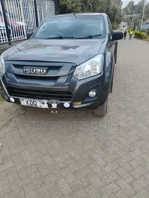 Isuzu D-MAX 2024 Gray