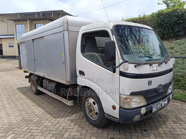 Toyota Dyna 2007 - thumbnail 3