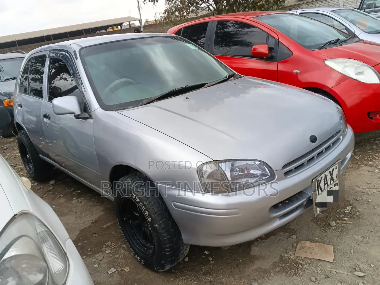 Toyota Starlet 2002 Silver