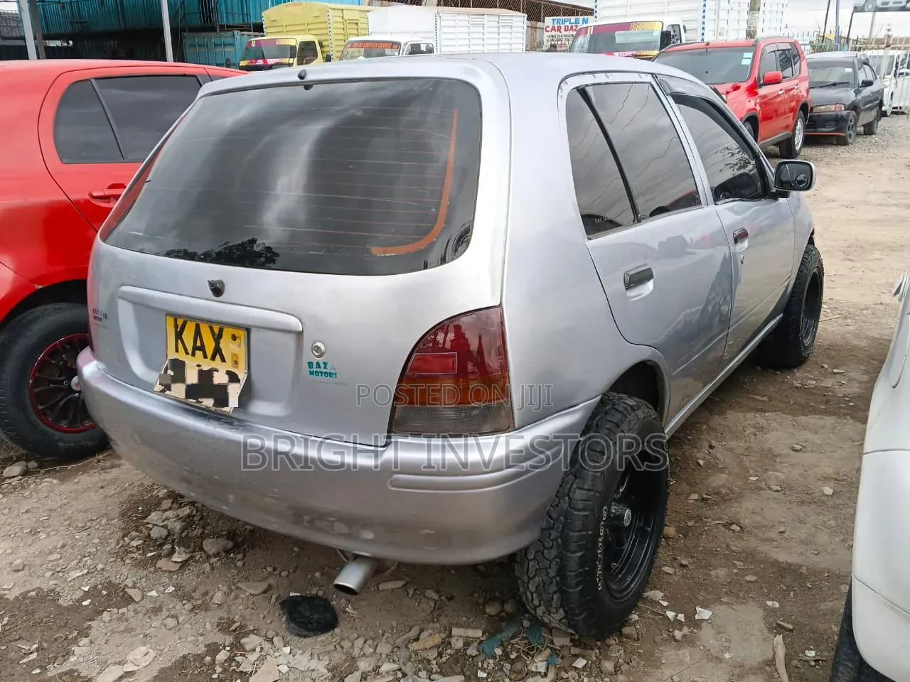 Toyota Starlet 2002 Silver