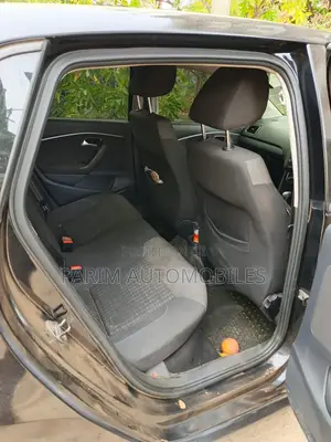 Volkswagen Polo 2015 Black