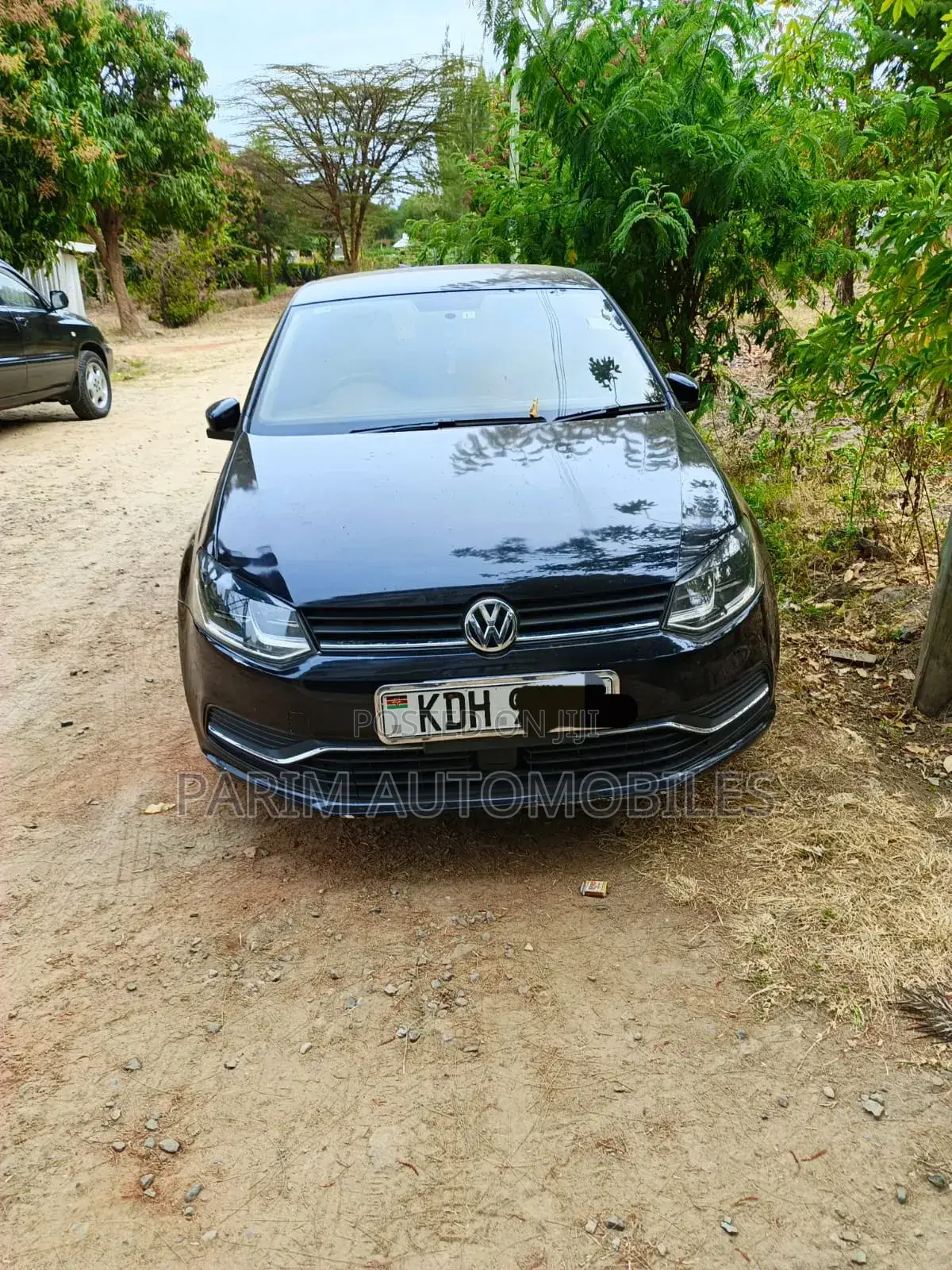 Volkswagen Polo 2015 Black