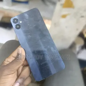 Samsung Galaxy A05 64 GB Black
