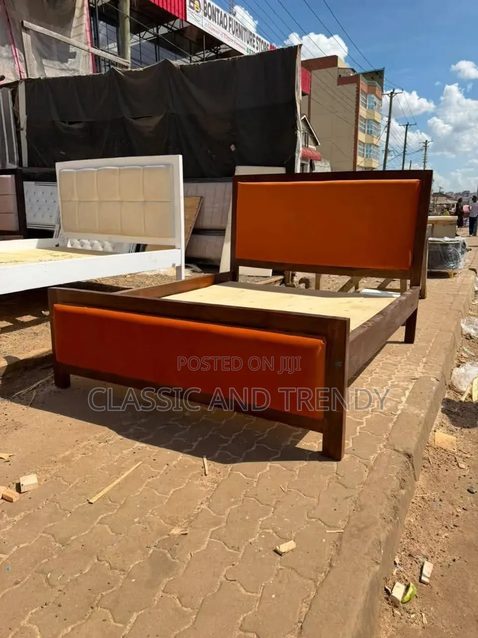 5x6 Orange Mocket Bed