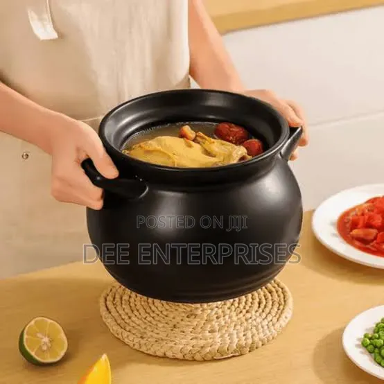 Porcelain Cooking Pot