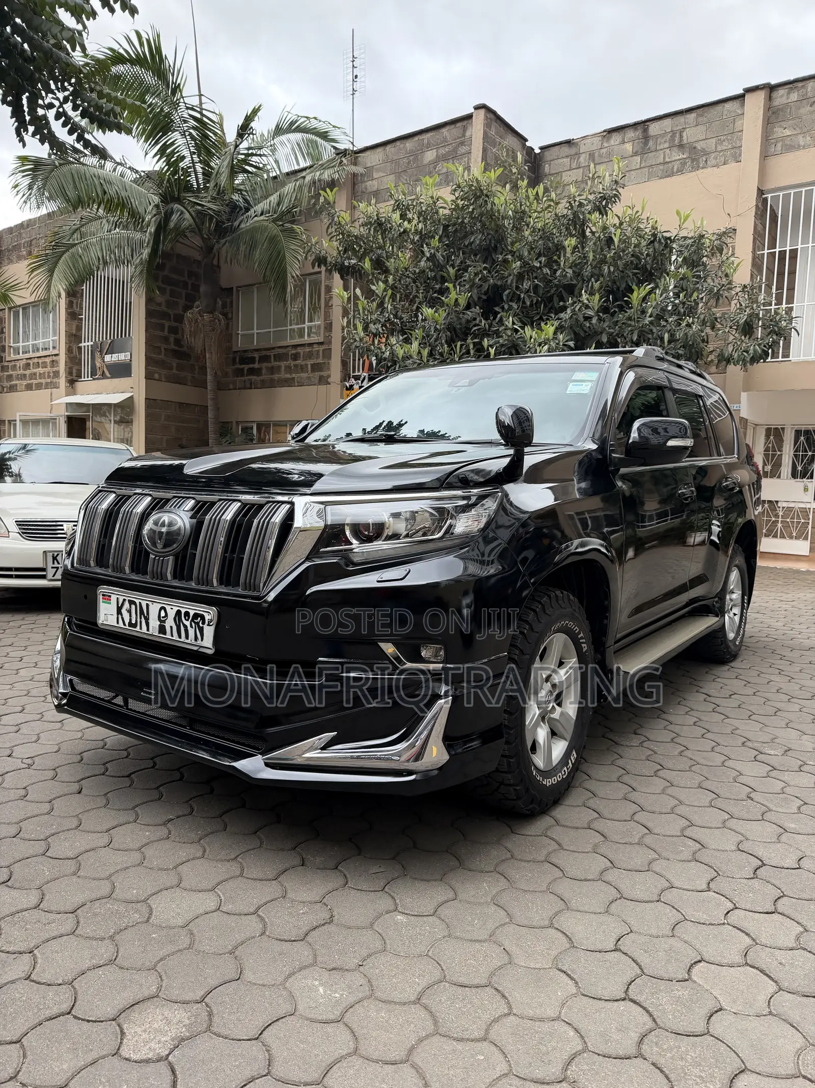 Toyota Land Cruiser Prado 2.7 2018 Black