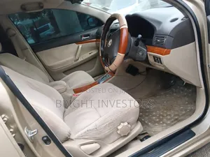 Toyota Premio 2007 Gold