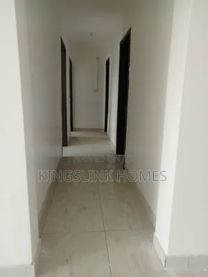 3bdrm Apartment in South C for rent