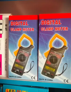 Digital Clamp Meter