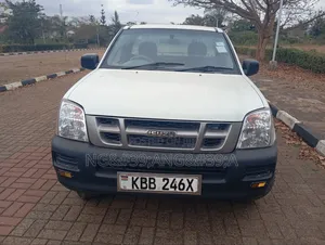 Isuzu D-MAX 2024 White