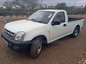 Isuzu D-MAX 2024 White