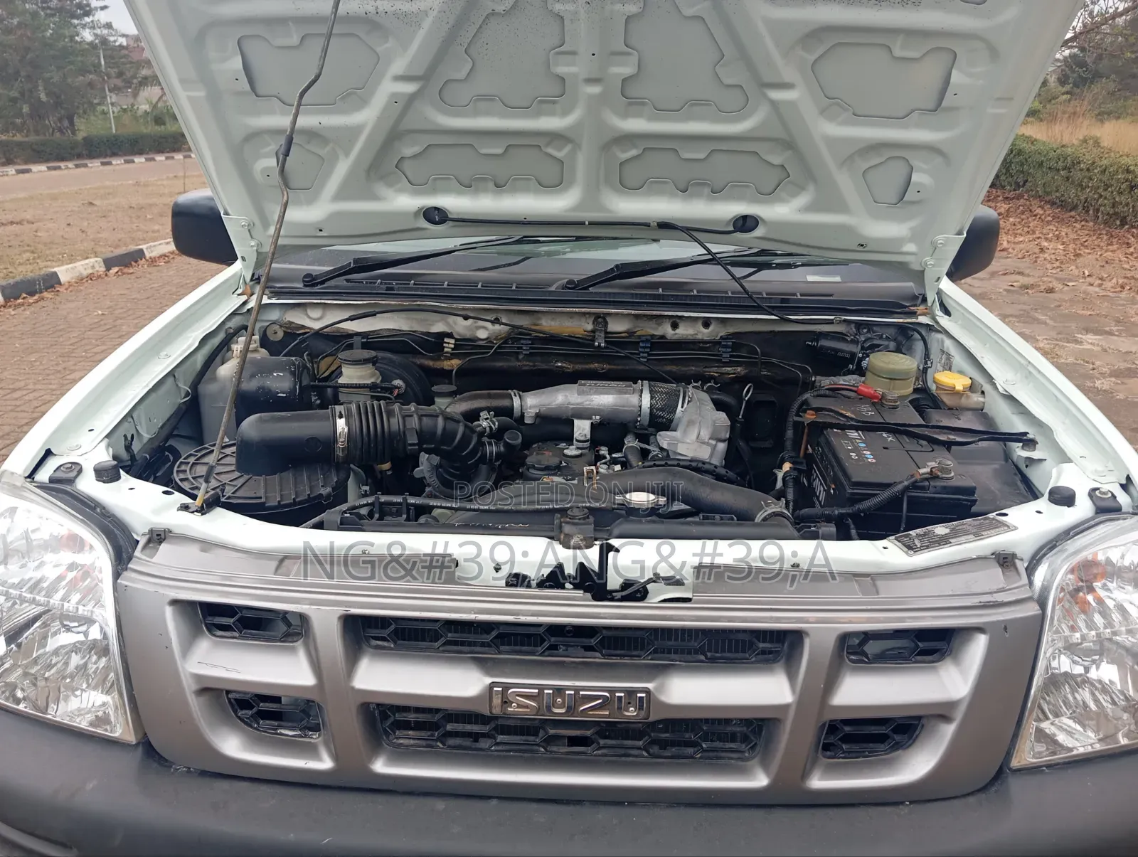 Isuzu D-MAX 2024 White