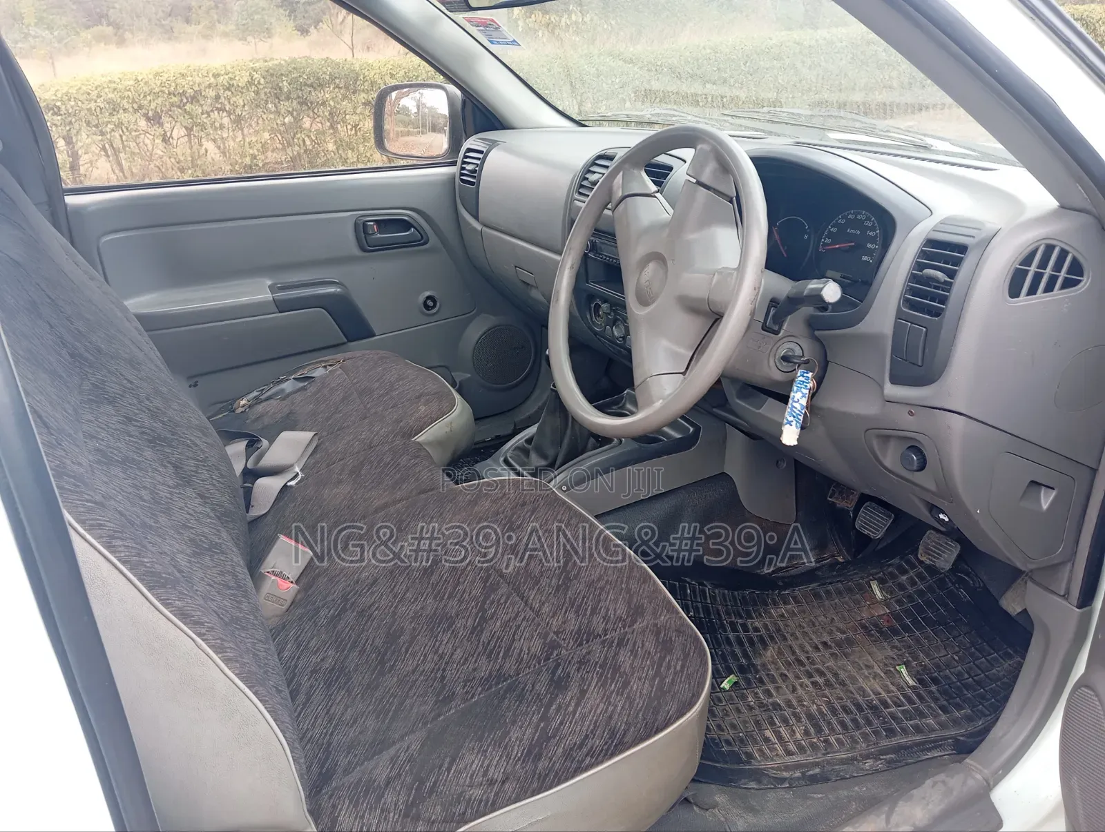 Isuzu D-MAX 2024 White