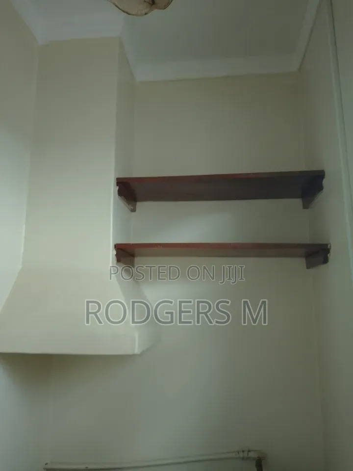 1bdrm Bedsitter in Raphta Road Area for rent