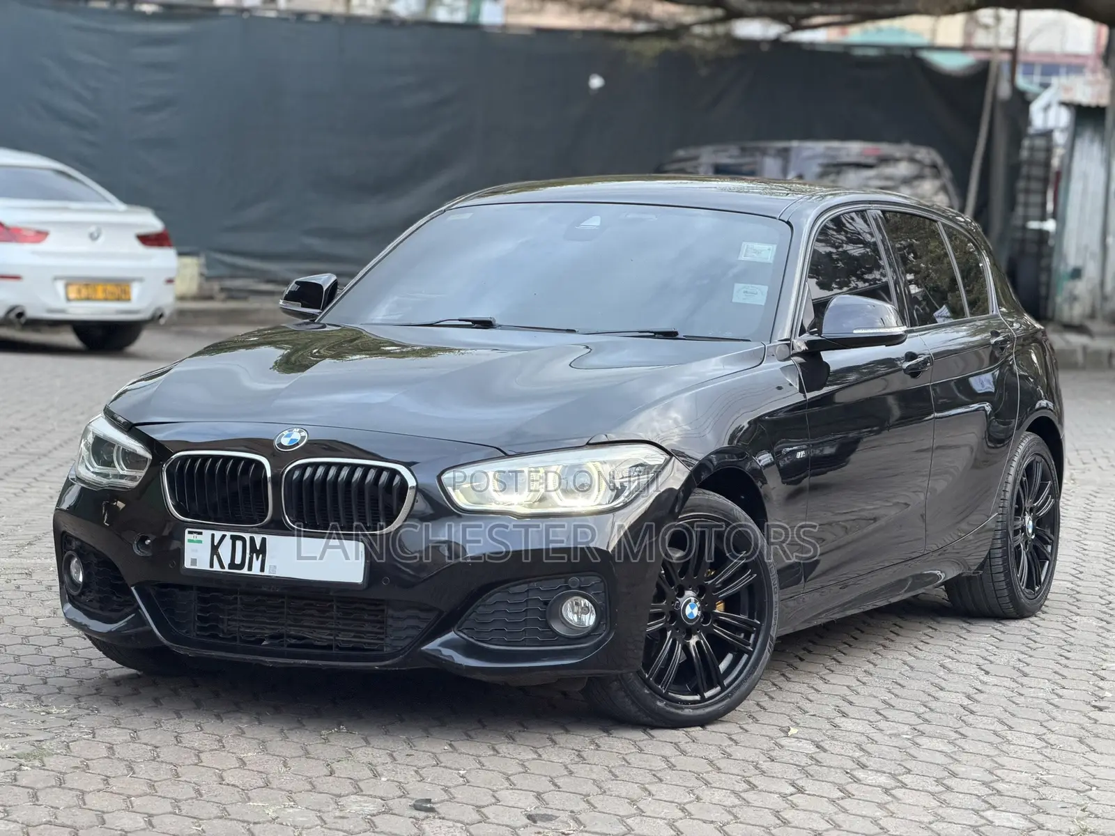 BMW 118i 2016 Black