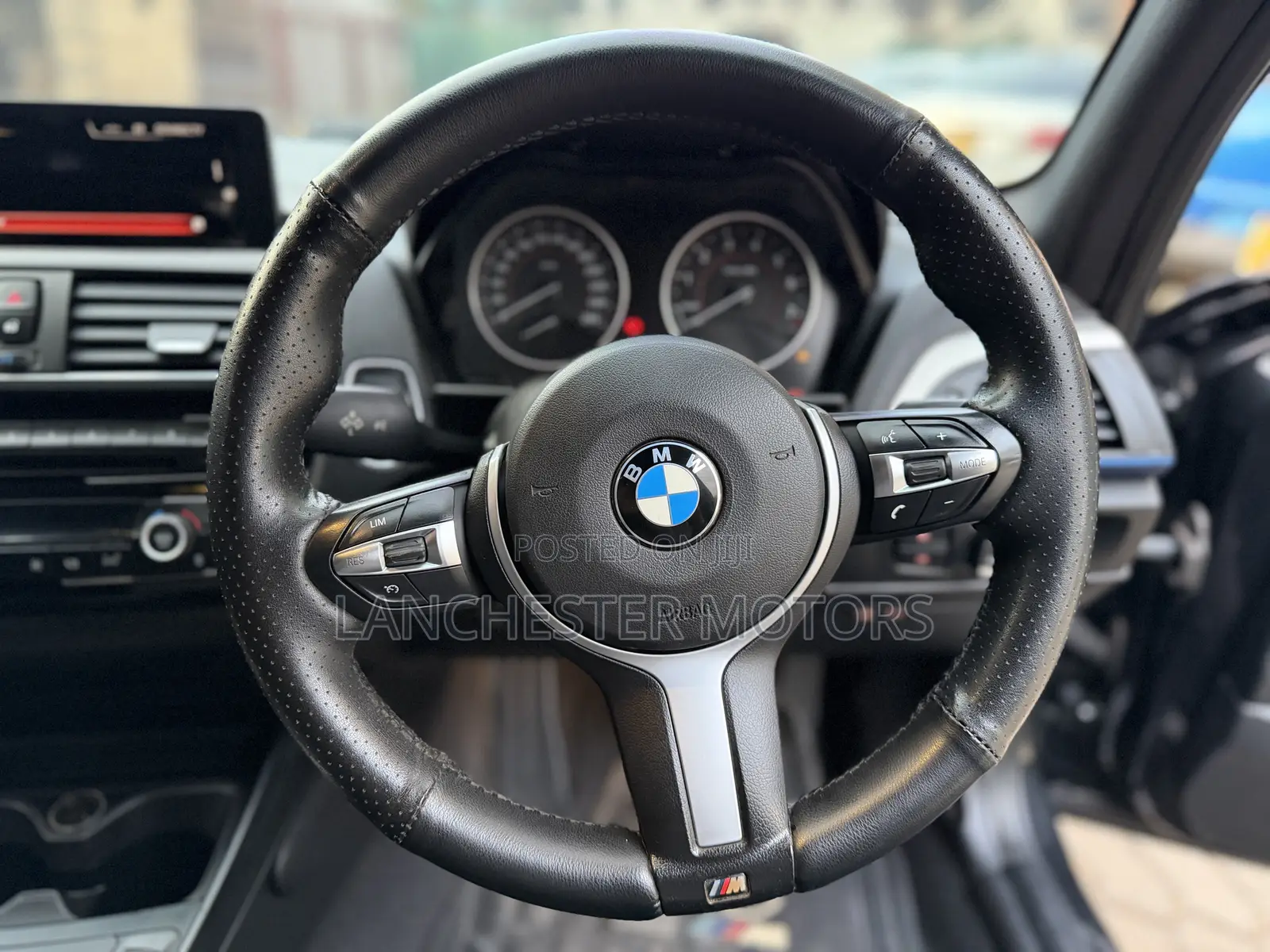 BMW 118i 2016 Black