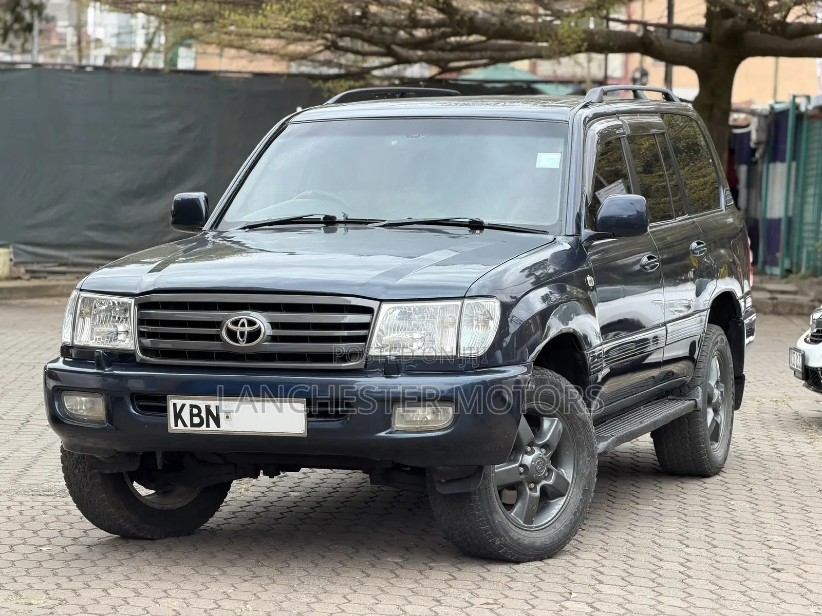 Toyota Land Cruiser 100 4.7 Executive 2006 Blue