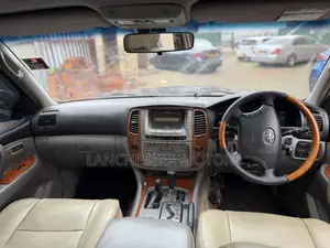 Toyota Land Cruiser 100 4.7 Executive 2006 Blue