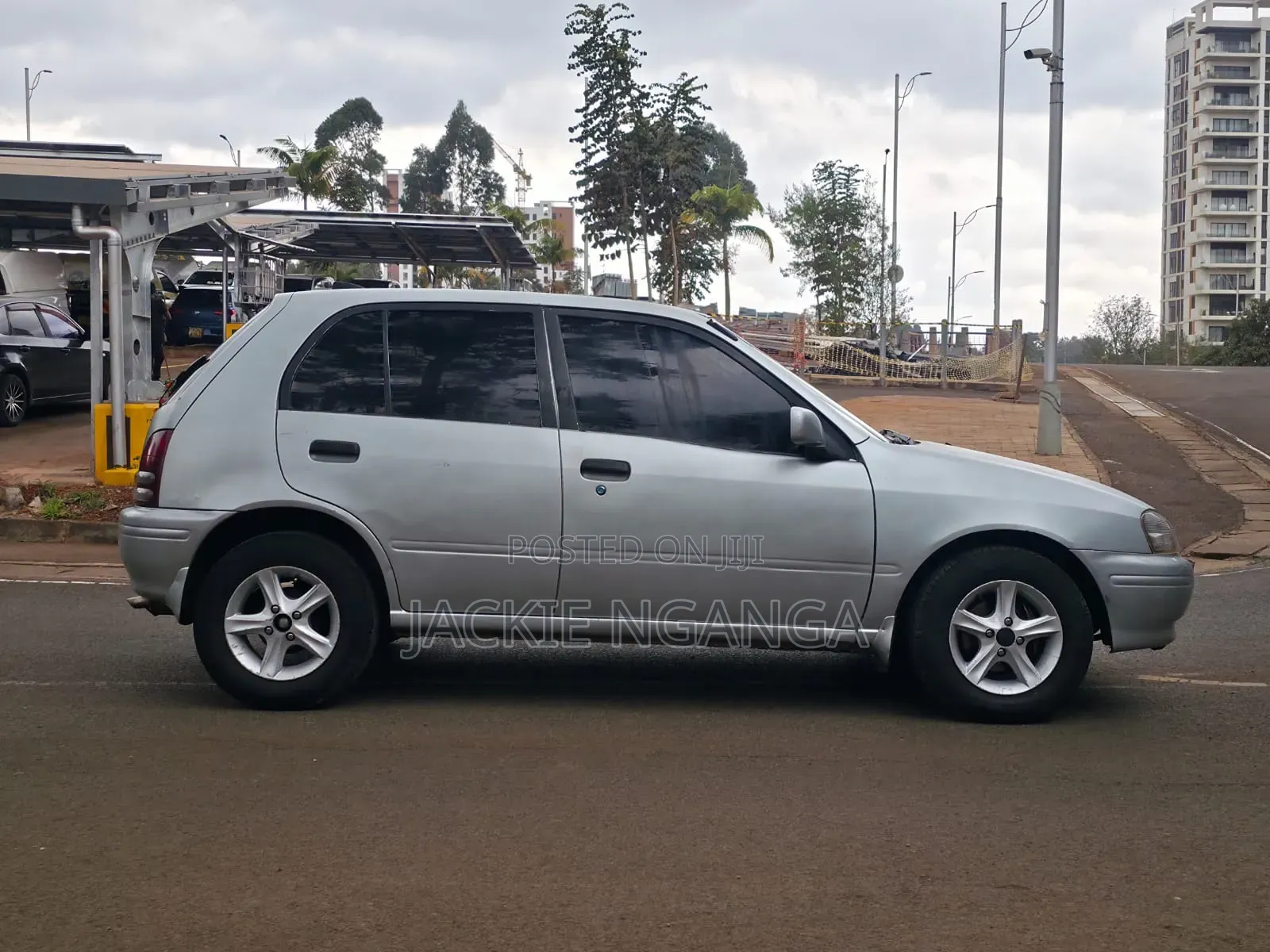Toyota Starlet 1996 Silver