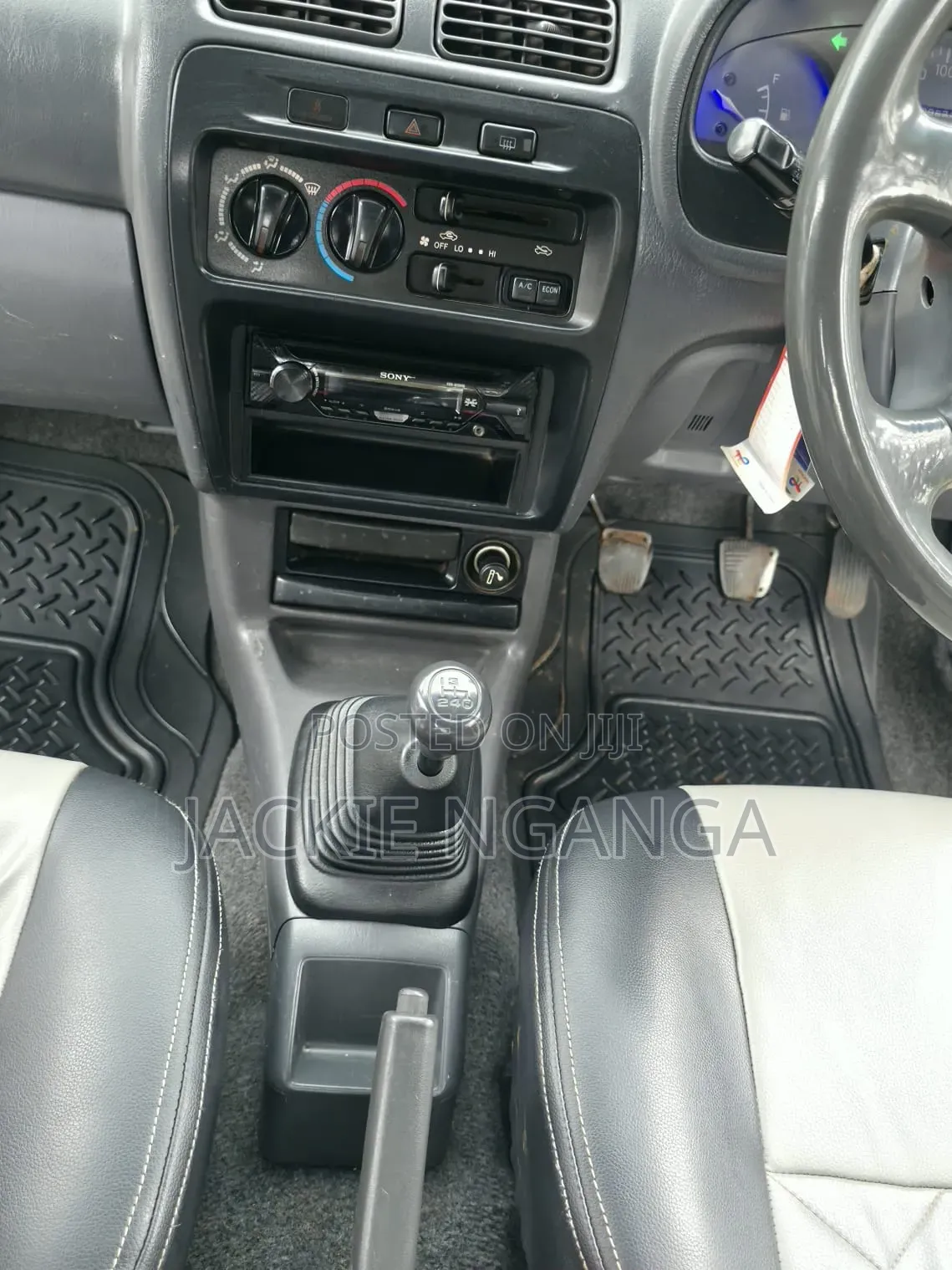 Toyota Starlet 1996 Silver