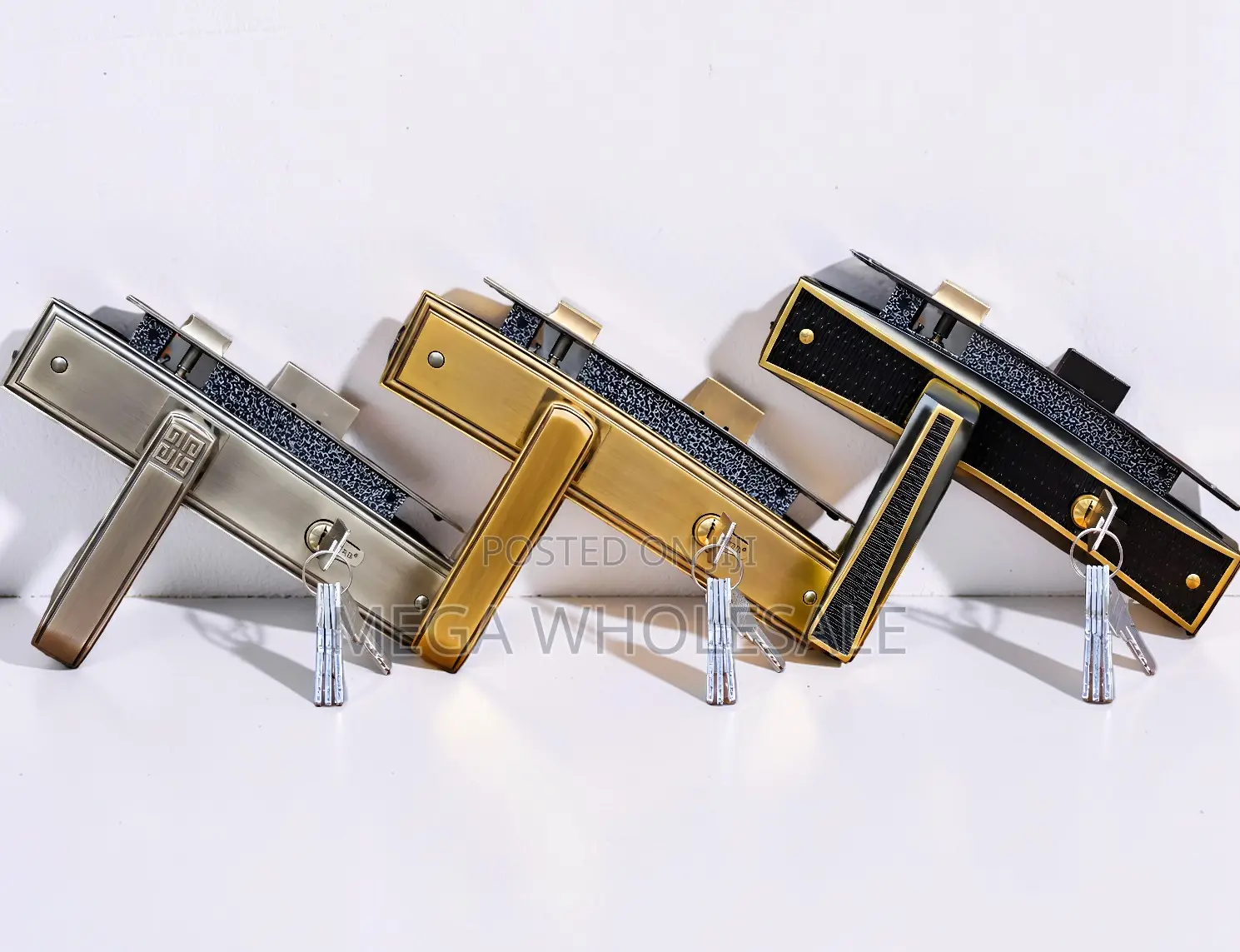 Stylish Heavy Duty Door Lock Set With Secure Handles and Keys