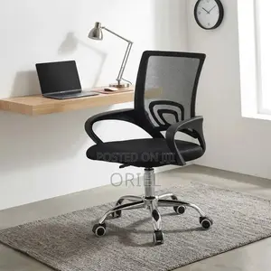 Office Chair : Swivel Breathable Mesh Conference Hall Chair