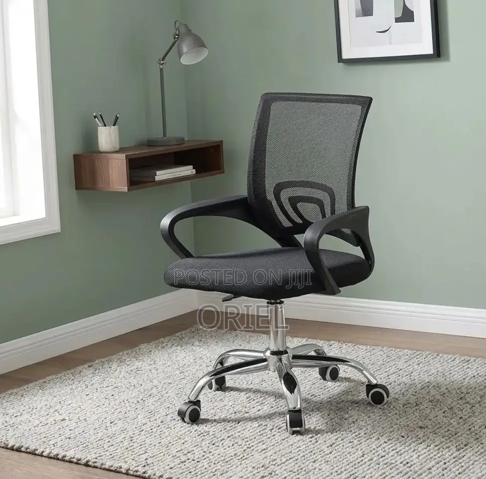 Office Chair : Swivel Breathable Mesh Conference Hall Chair