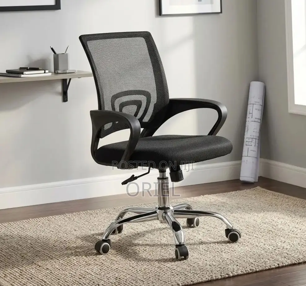 Office Chair : Swivel Breathable Mesh Conference Hall Chair