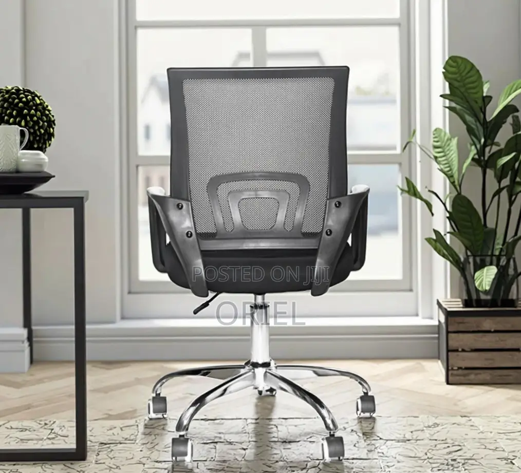 Office Chair : Swivel Breathable Mesh Conference Hall Chair